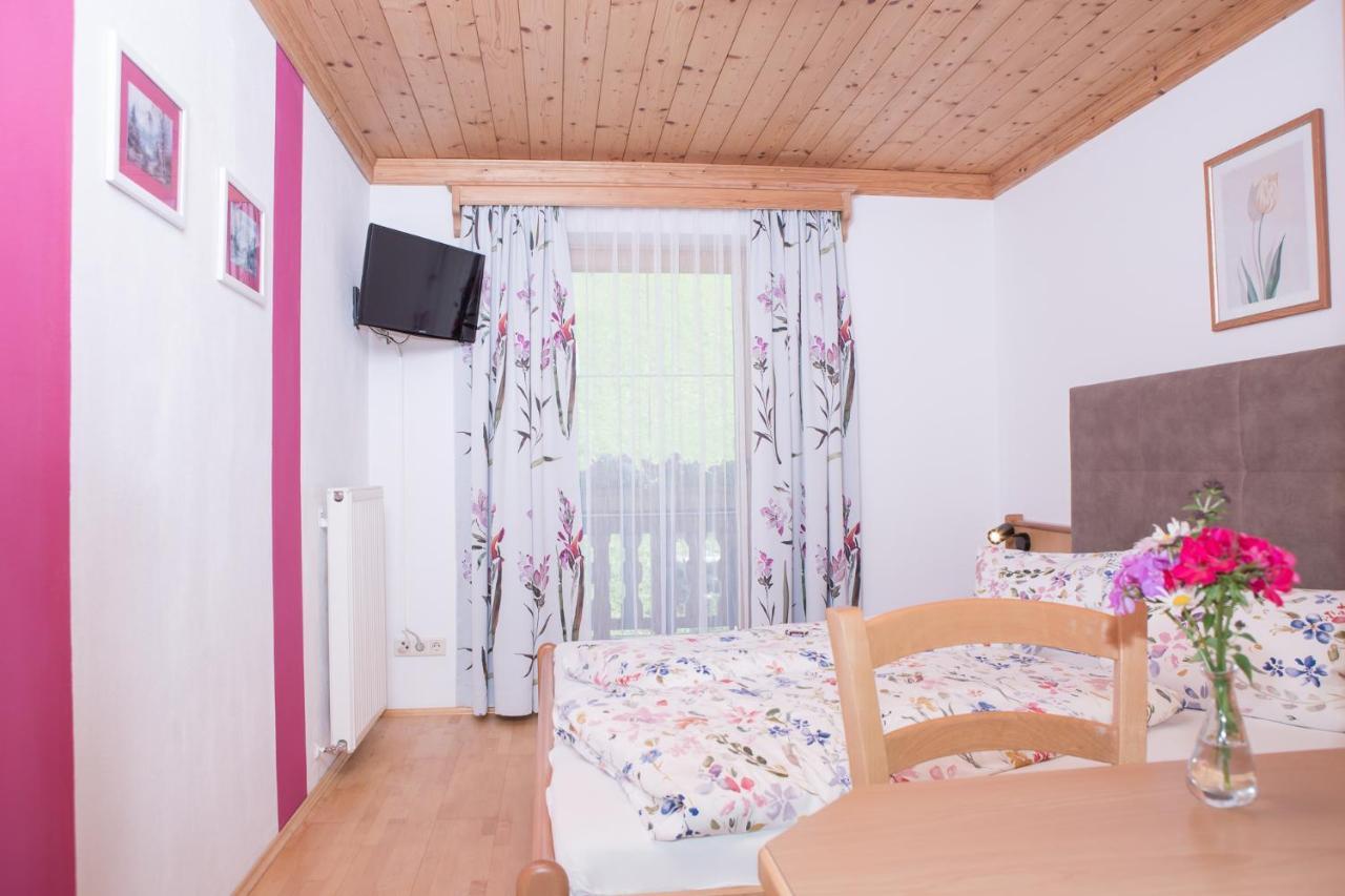 Lochgrubgut Apartment อัลเทนมาร์คท์ อิม พองเงา ภายนอก รูปภาพ